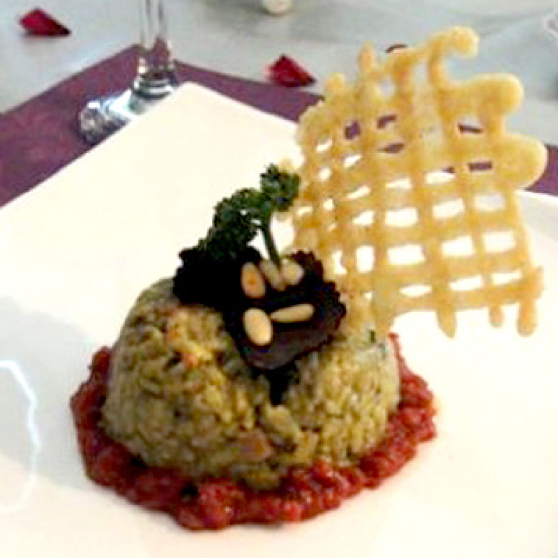 一家像美術館的素食餐廳