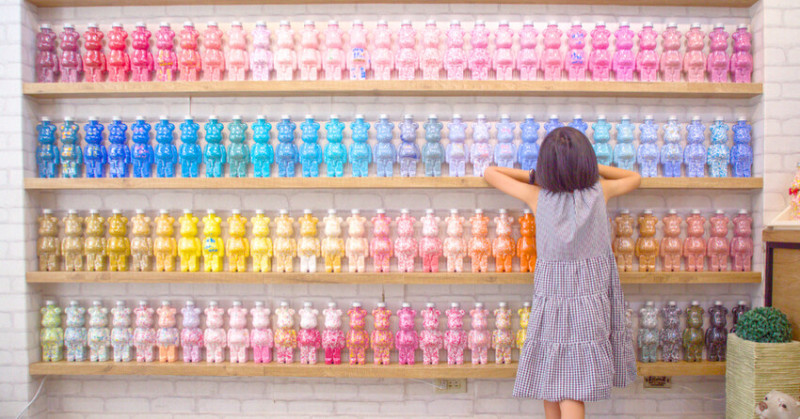 高雄鹽埕小熊奶茶！隱藏版手搖小熊瓶造型超療癒，高雄必訪飲料店。