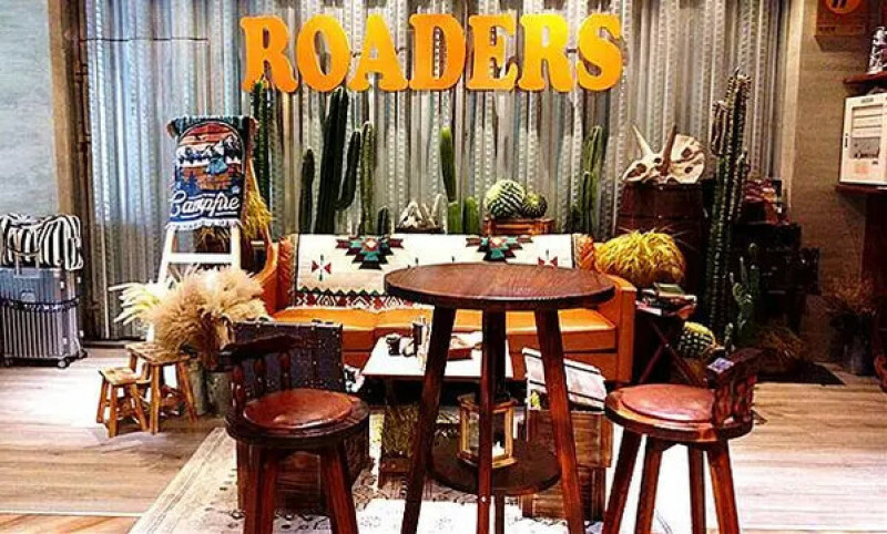 小鹿文娛路徒行旅台南成大館：近台南火車站，質感設計、溫馨服務，古都輕旅行首選！