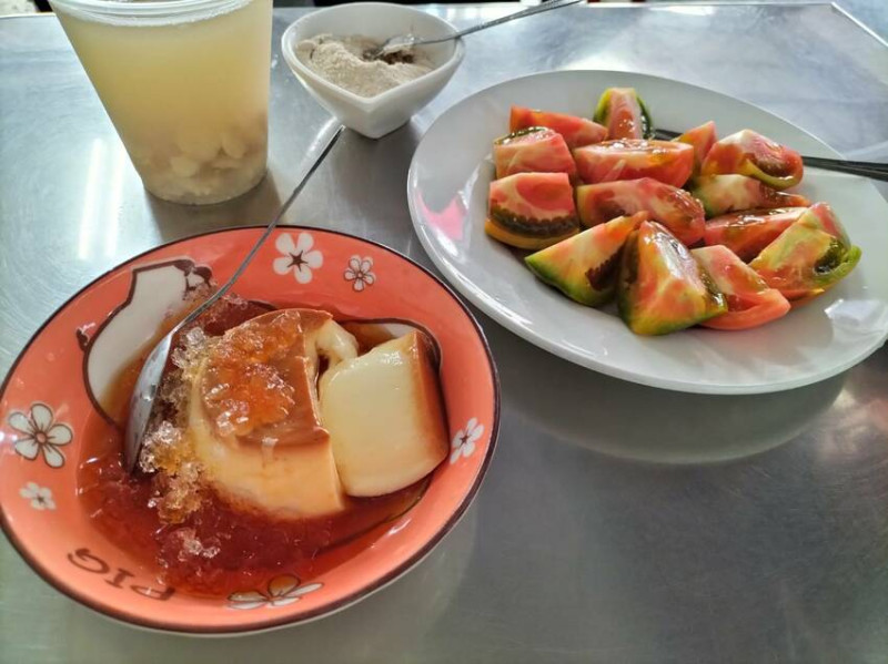 從小吃到大的番茄切盤-嘉義七彩冰果室