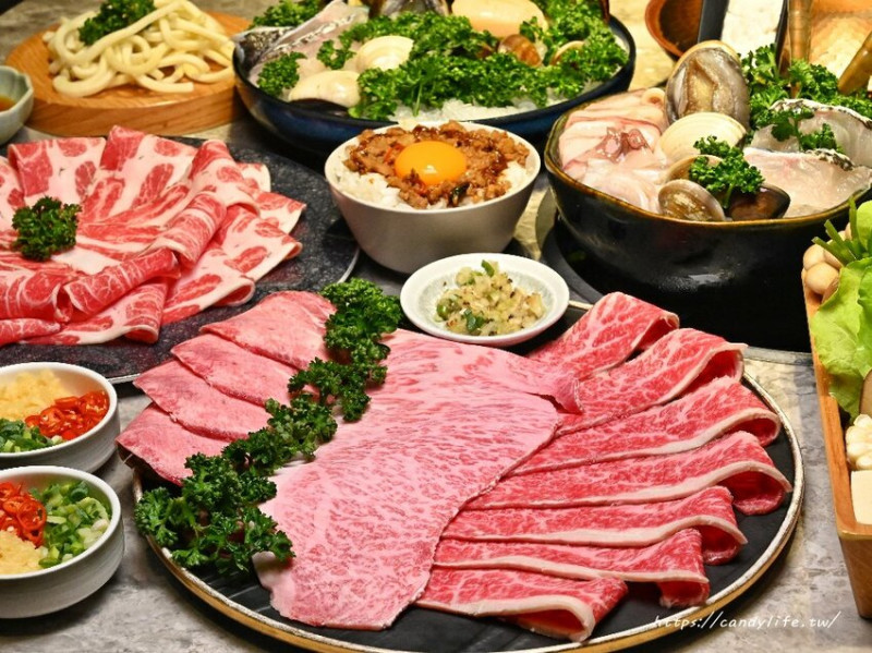 月暮藏涮涮鍋｜台中超美玻璃屋質感火鍋，日本和牛、活體海鮮新鮮上桌，個人鍋物最低499元起～