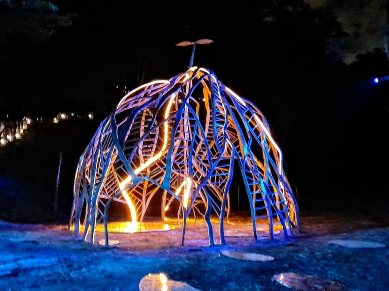 【旅遊】台南2021龍崎空山祭！鐘乳石、裂紋飆奇幻 跟小鼠惡地冒險趣 星空下漫步賞光影