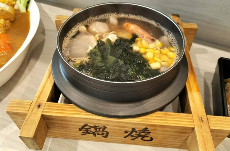 蝦蝦超彈牙新鮮的鍋燒麵-嘉義海老鍋燒麵