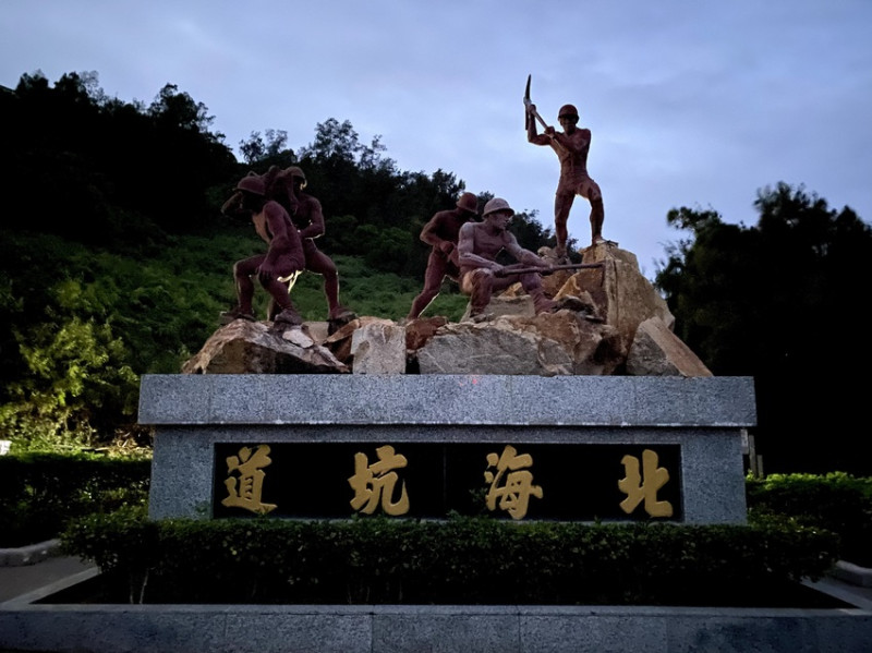 馬祖遊-北海坑道，全馬祖唯一保證可以看到藍眼淚的地方