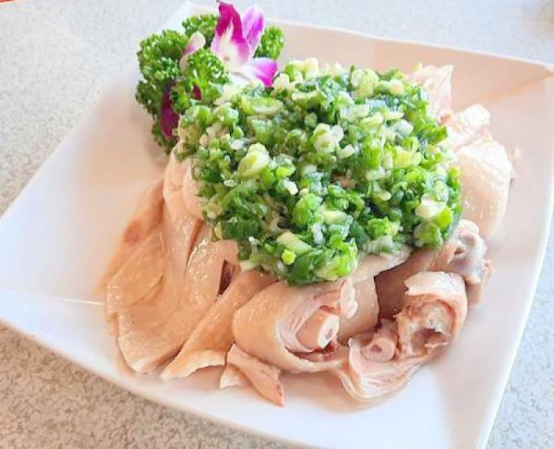 龍潭美食-阿米哥複合式料理-疫情期間.難得外出用餐，快炒上菜.嚐鮮趣