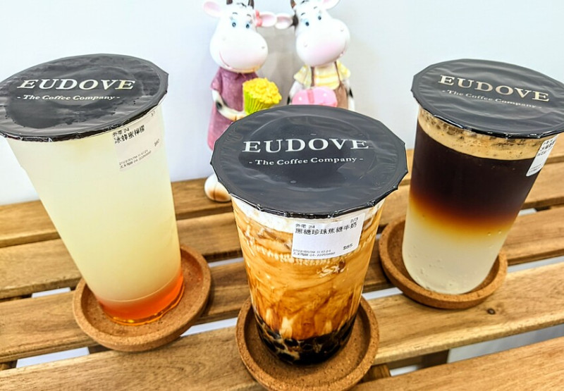 台中北區︱尤芙咖啡茶坊　中友百貨旁咖啡新品牌！獨家刺激感漸層氣泡咖啡、咀嚼療癒系甜濃黑糖珍珠牛奶，上班上課喝起來！