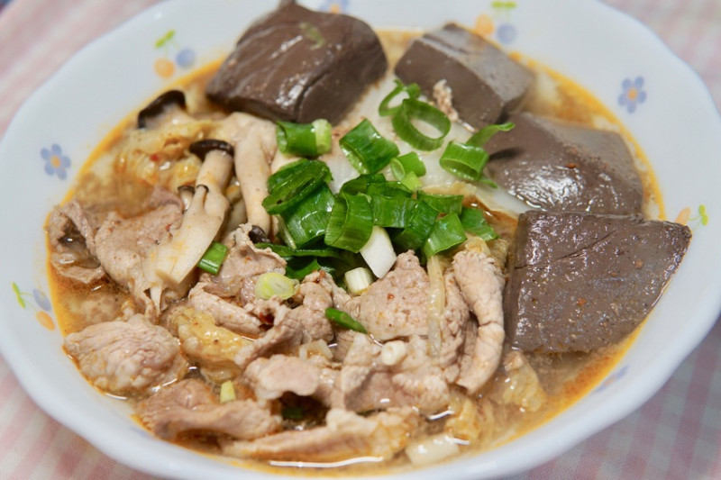 千瓦金麻辣鴨血料理包｜一人份麻辣鍋料理包、滿滿中藥材與四川香麻辣滋味