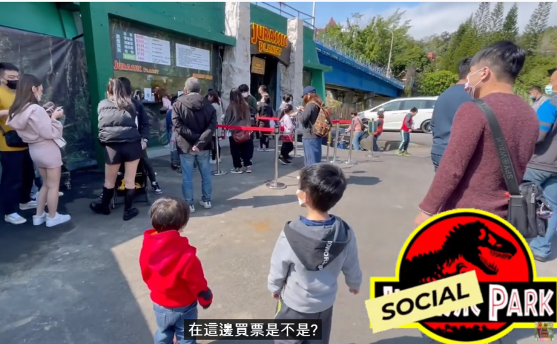 2022最新旅遊景點推薦～Hione world 亞洲最大的寵物親子樂園，園址就位在台中大坑（原東山樂園舊址）。 