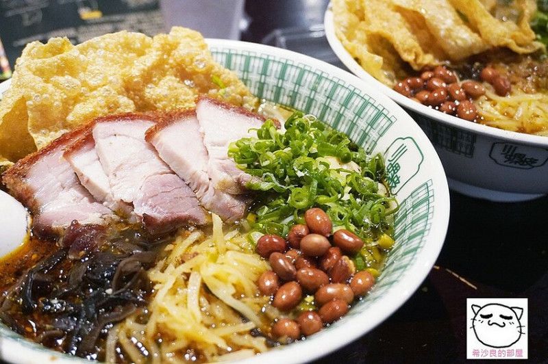 永和螺螄粉。香or臭？令人印象深刻的獨特酸香辣味──小螺波