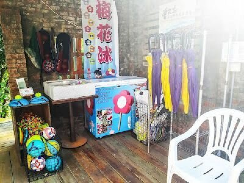 高雄露營區推薦—蝶舞澗GLAMPING│ 客家庄桃花源、一泊食、手作體驗、美濃秘境！ 