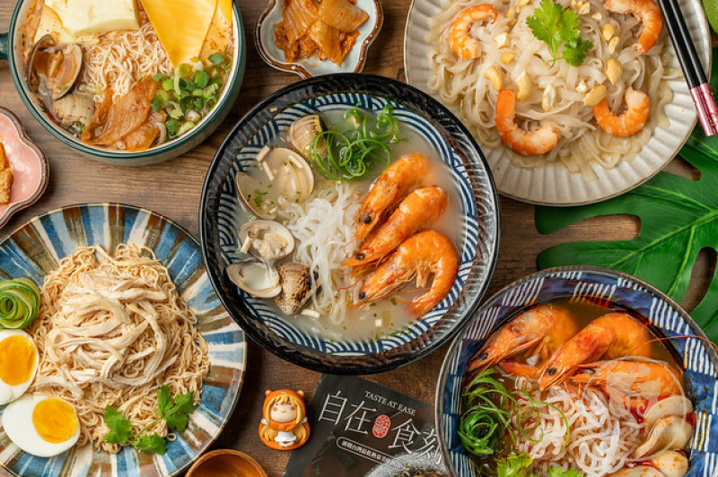 【宅配美食】自在食刻-挑戰最低熱量美味麵食，夏日低醣麵食推薦！