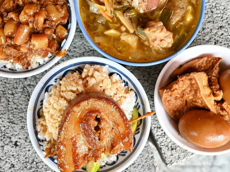 黑豬師｜台中銅板小吃，招牌竟然寫彰化最難吃的菜尾！？到底多難吃呢～