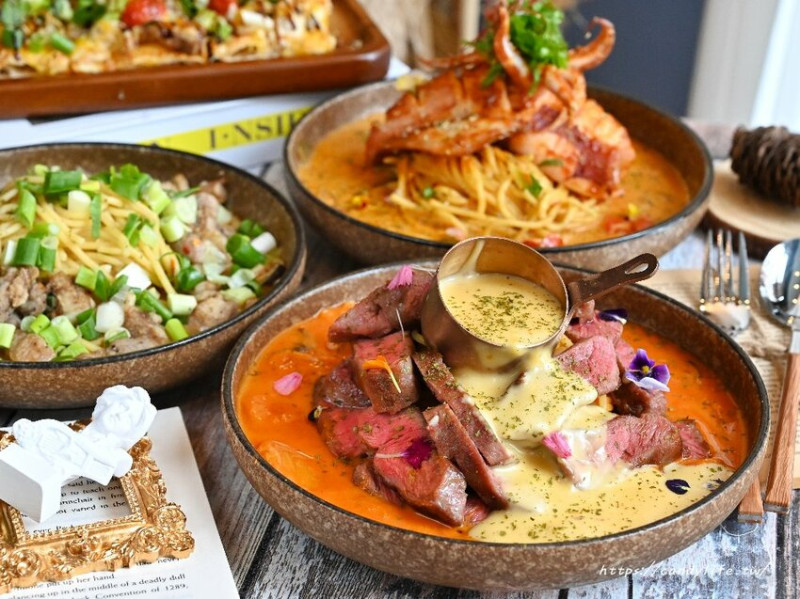 瑰覓｜台中西屯區美食逢甲義大利麵推薦！超浮誇爆量嫩肩牛火山熔炎起司義大利麵，起司控必嚐～