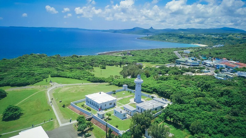 【屏東恆春│景點】鵝鑾鼻燈塔。台灣最南端純白色燈塔，台灣八景之一，雖然很芭樂的景點但很好拍照 @Jason's Life