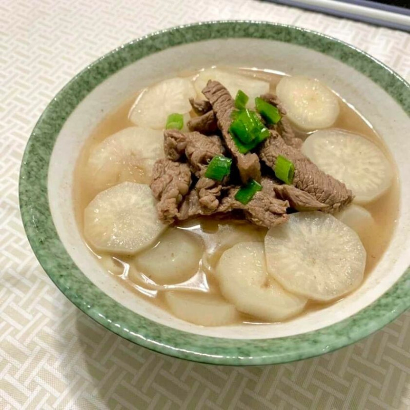 韓式蘿蔔牛肉湯食譜,機智山村生活裡簡單又美味的韓國湯品