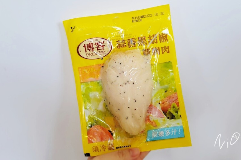 [雞胸食記] 7-ELEVEN。PROKER博客 蒜香黑胡椒雞胸肉