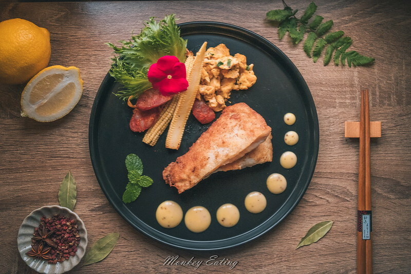 【食譜】黃金酥脆魚排│香煎鮮嫩無刺巴沙魚排，在家輕鬆做早午餐。紅杉食品海鮮料理包