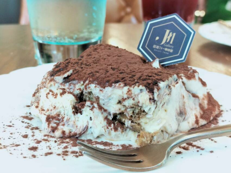 充滿濃厚文藝氣息+融合新舊之美-嘉義美術館昭和11咖啡館