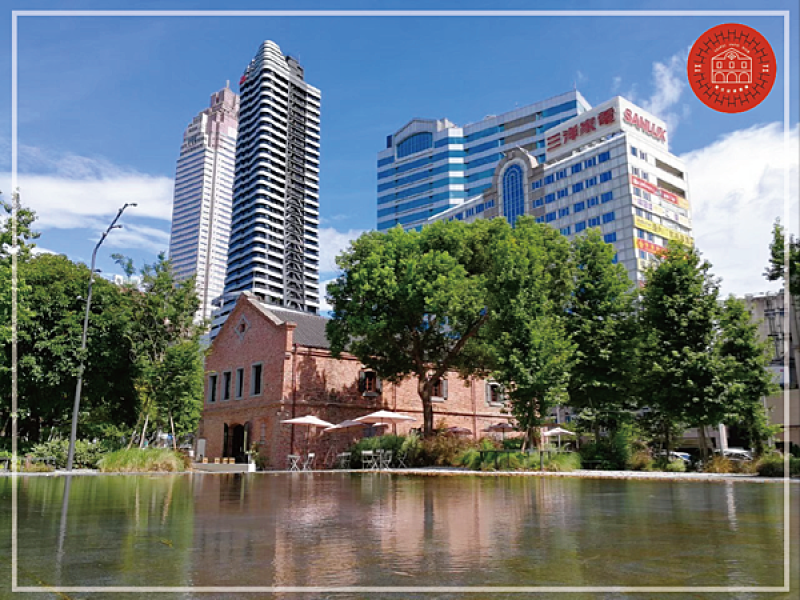 走走~臺北記憶倉庫Taipei Info Hub︱走訪日治時期紅磚造歷史建築還有可愛造型古蹟雞蛋糕~