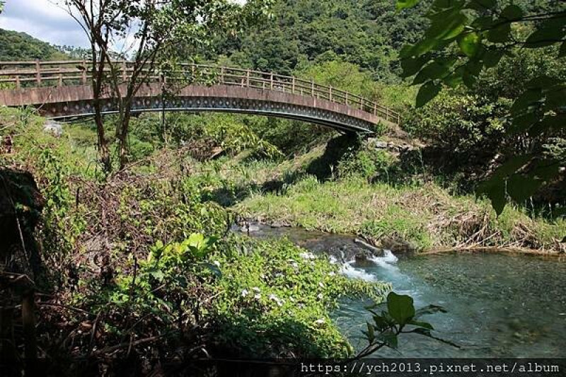 宜蘭大同景點／九寮溪步道／沿溪賞蝴蝶、橋來橋去兩岸走