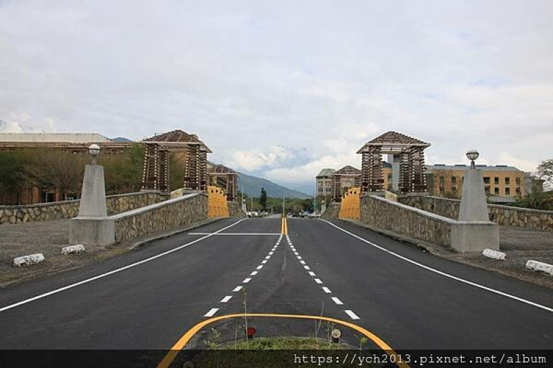 腳踏車漫遊東華大學
