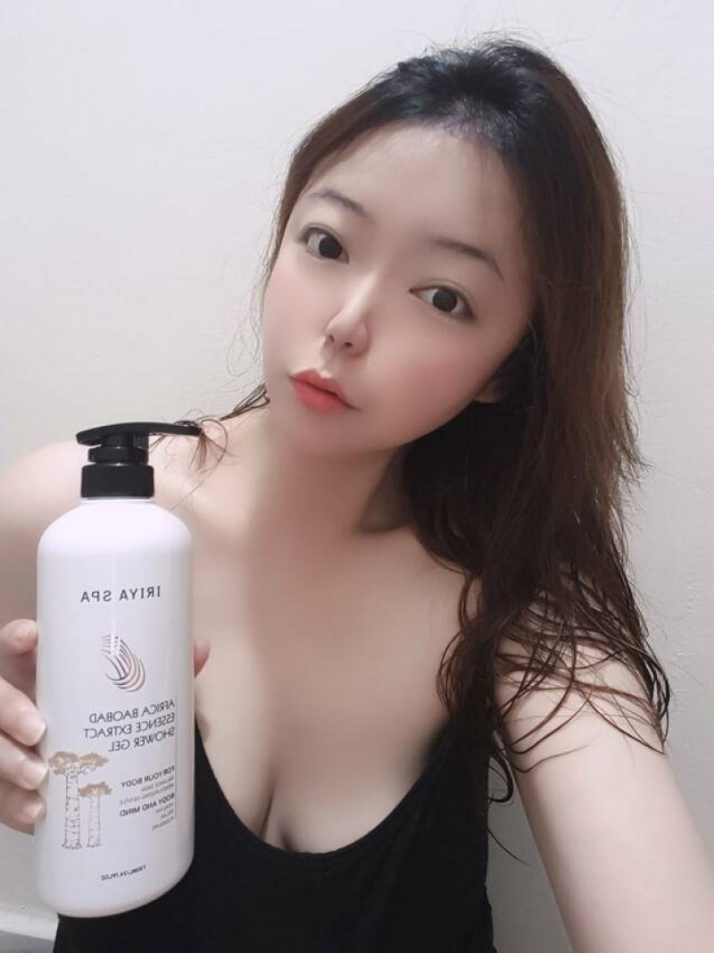 讓洗澡不只是洗澡，也是一種生活的儀式感｜伊麗雅猴麵包樹平衡沐浴乳沐浴膠