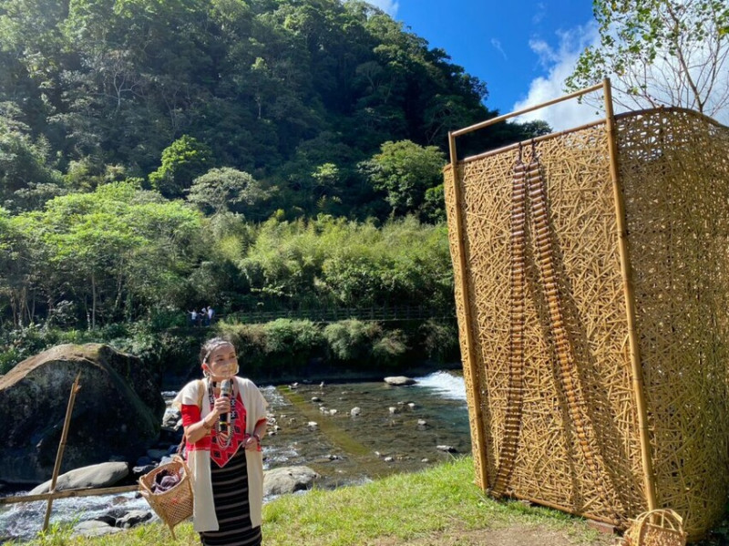 許家源 泰雅 Kiri（背簍）文化 體現烏來竹編藝術裝置