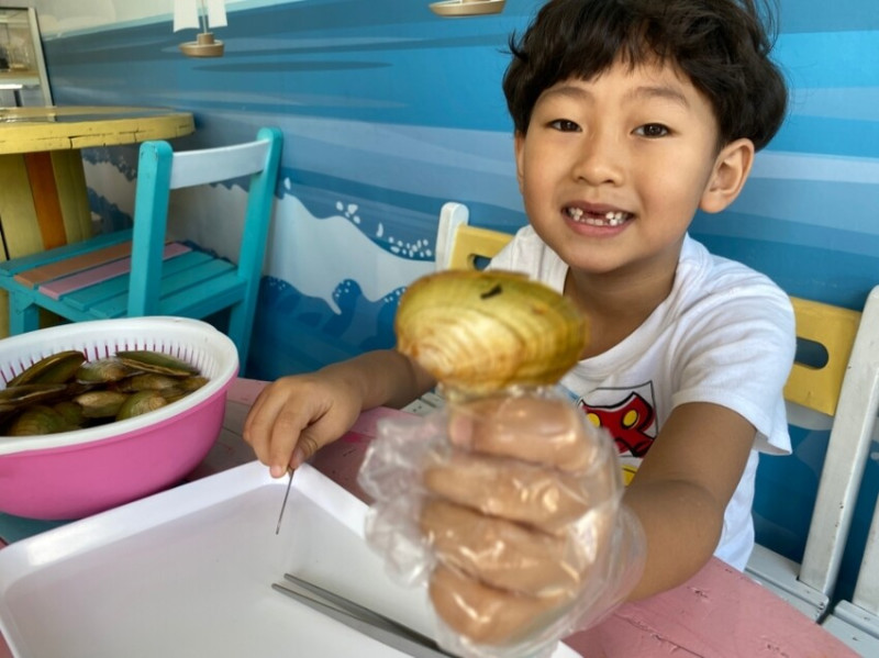 [親子體驗]哇真珠體驗工坊,做一個屬於自己的珍珠禮物!