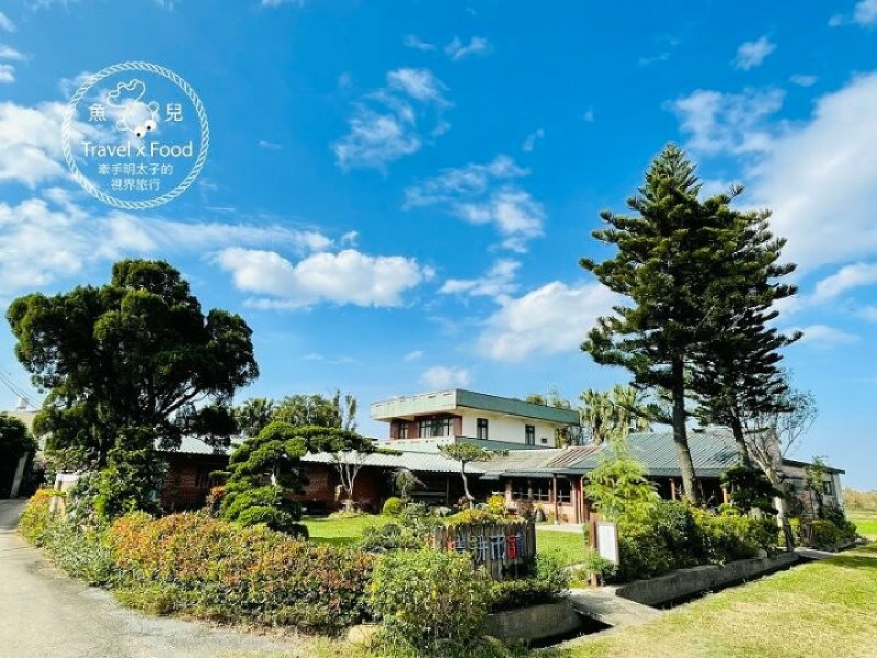 飲食、藝文、書籍、心靈、二手書與咖啡。晴天工作，雨天讀書，有一片綠地的書店｜晴耕雨讀小書院