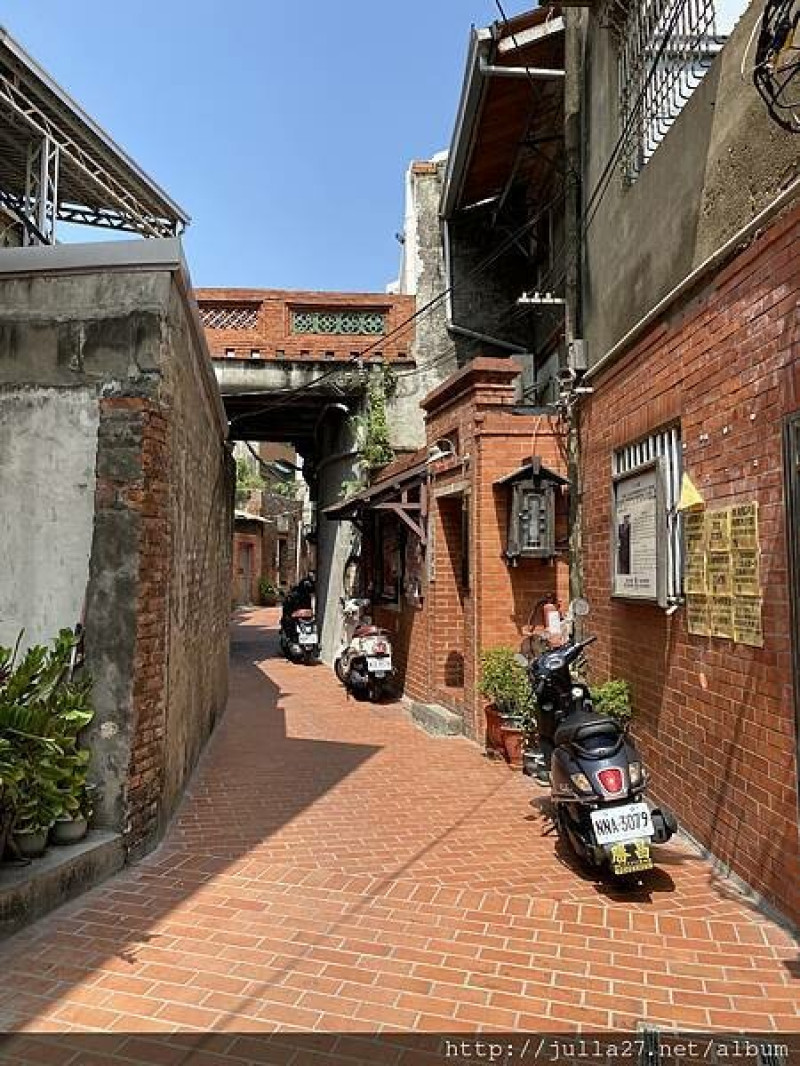 【鹿港 景點】十宜樓，宜琴、宜棋、宜詩、宜畫、宜花、宜月、宜煙、宜酒、宜茶、宜博稱為十宜