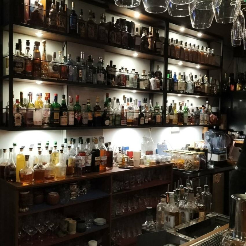 富有熱帶叢林感的酒吧｜嘉義第一家TikiStyle雞尾酒吧｜HOT Hi-end Of Tiki