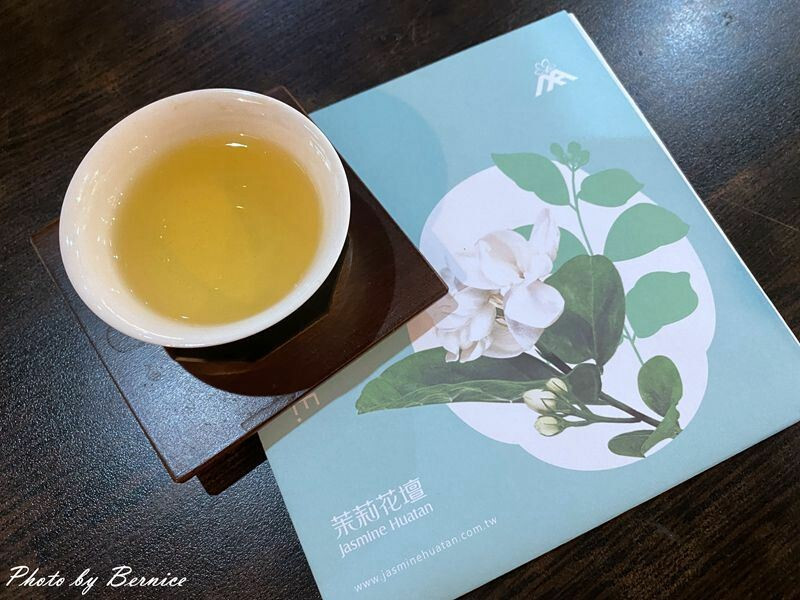 茉莉花壇夢想館~無毒茉莉花.花壇的驕傲 @Bernice的隨手筆記