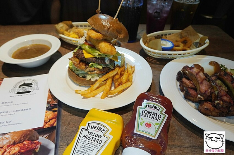 板橋美式餐廳。最受期待的台北漢堡店過河啦！──Stan & Cat史丹貓