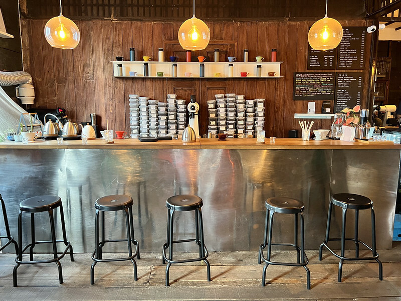 【亞洲，泰國，曼谷】Mother Roaster Talad Noi，夢想不分年齡，70 歲奶奶的咖啡夢想。（曼谷咖啡館）