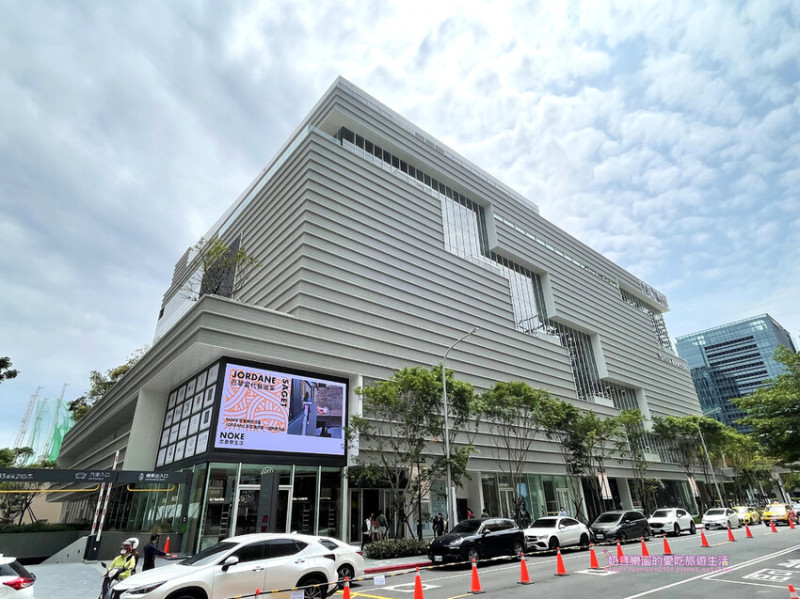 [台北中山區]大直新百貨NOKE忠泰樂生活開箱~美食樓層介紹+必看花卉展!持續更新中~