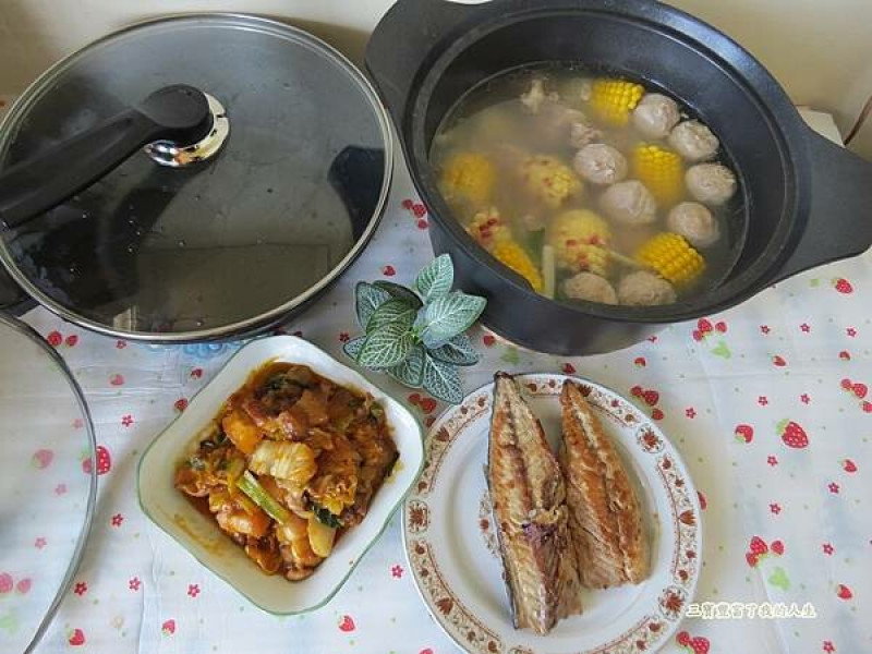 【義大利 CUOCO】大容量-石墨烯不沾深炒鍋 30cm(附蓋) /大容量-石墨烯不沾湯鍋 26cm(附蓋) 導熱快顏值高 辣