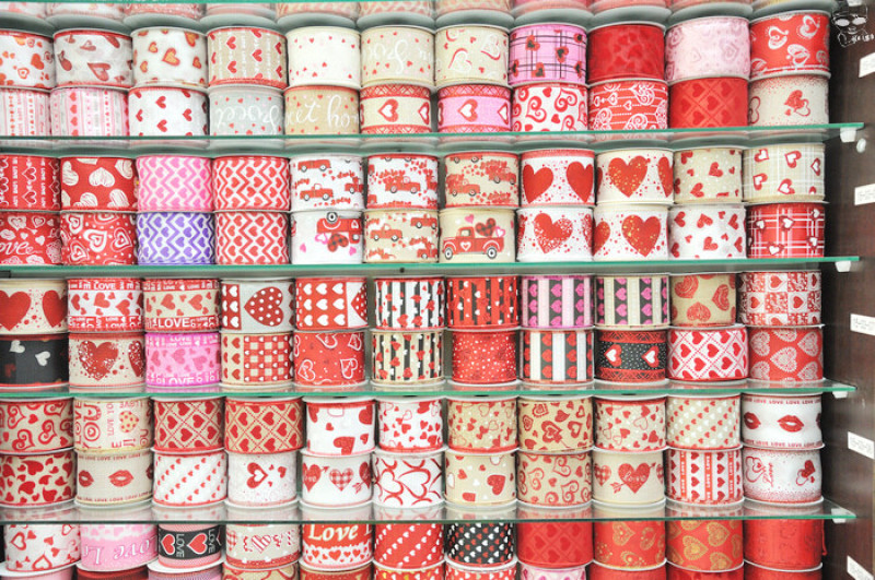 緞帶王觀光工廠，寓教於樂了解產業，動手DIY更是印象深刻，還有多種童玩可以讓孩子動腦又放電，大小朋友都適合！