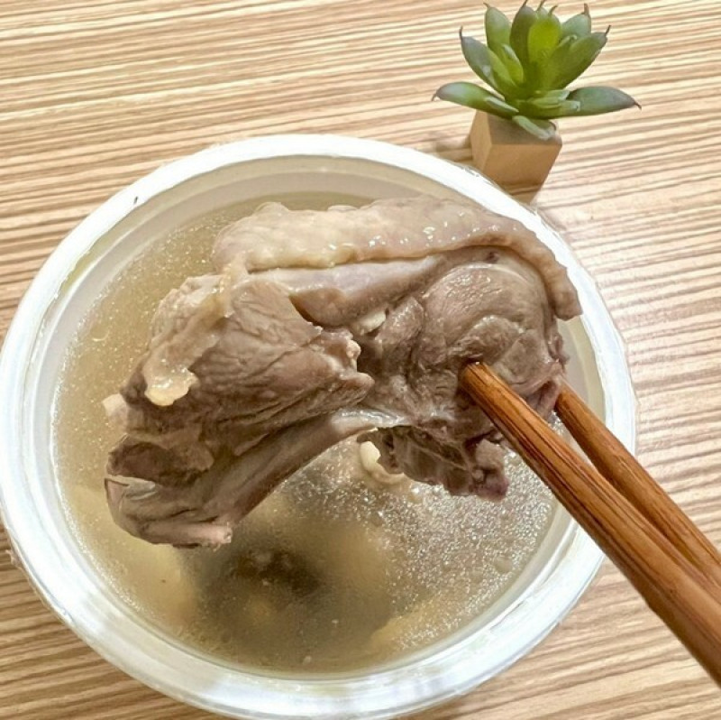 推薦高雄月子餐評價讚讚的～郭老師月子餐。