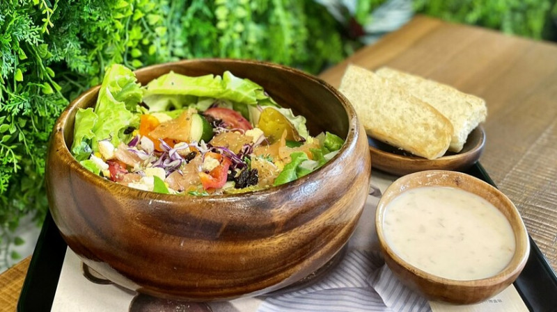 Woopen木盆輕食沙拉(綠川門市)(結束營業)-近台中火車站，提供貝果堡/潛艇堡/木盆沙拉/溫時蔬/飲品/湯品(@^0^@)/