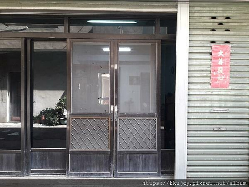 超清晰透視度-YOSHIKI 防霾紗網|日本奈米抽絲技術|水氣、霧霾&花粉落塵隔絕在外|商辦住宅混工業區很適用|防蚊蟲叮咬|帶靜電容易清潔