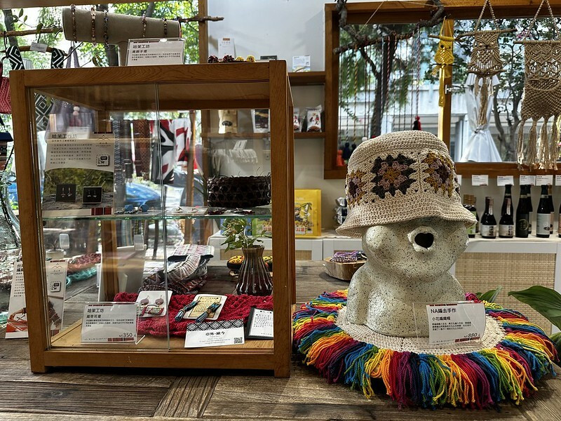 【台灣，台中市，西區】萃山尋選物店，台中新店，讓你看見原住民文創之美。（台中新店／台中風格店）