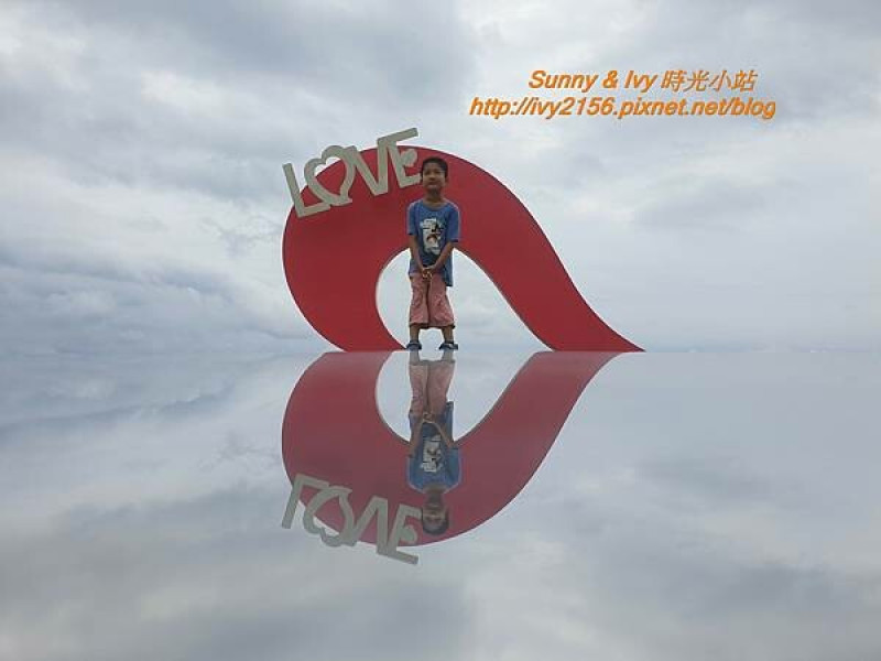 【花蓮秀林旅遊】來個農場大冒險，天空之鏡、湖畔露營車，還有超療癒動物區，絕對是親子共度美好時光！