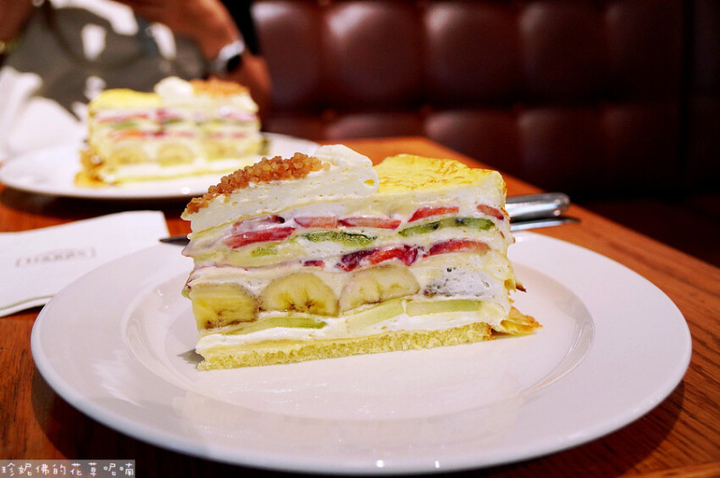 【美國紐約】SOHO 蘇活區｜日本人氣甜點店Harbs 水果千層蛋糕｜Dominique Ansel Bakery 可頌甜甜圈