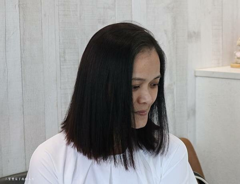 台中美髮推薦｜染護髮推薦｜燙髮推薦｜西屯區美髮【VS.hair】指定美髮大師Sam 清爽短髮俏麗耀眼