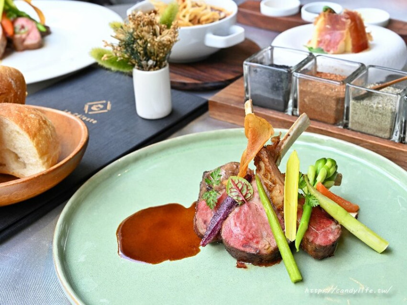 席樂法式料理｜台中質感法式料理，網評高達4.8顆星，餐點擺盤精緻又吃得飽，約會、慶生餐廳首選