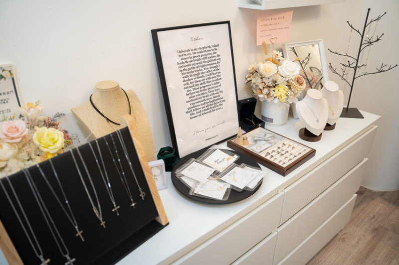 Hot Toddy 十字架純銀飾品