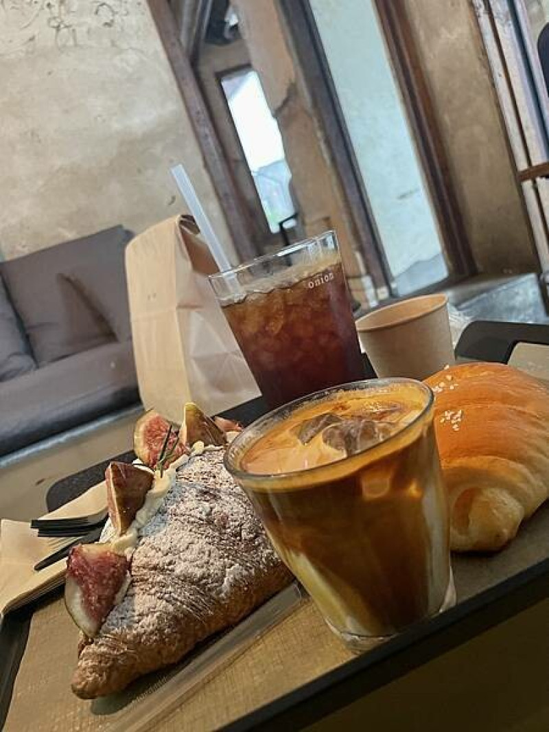 2023首爾自由行-聖水洞工業風超夯咖啡廳-Cafe Onion