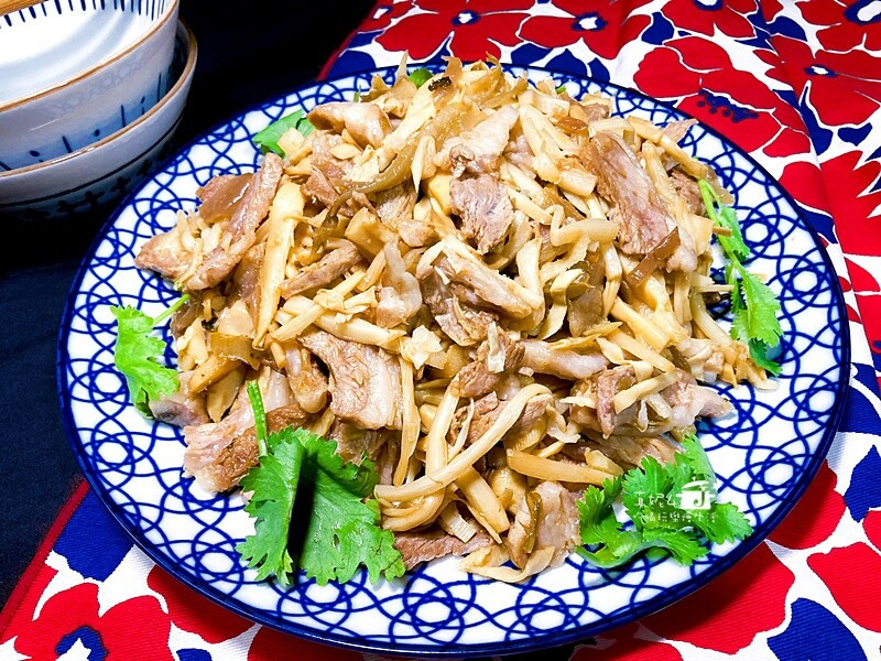 烹飪筆記│鹹菜筍炒肉片，酸醬筍襯出豬肉香