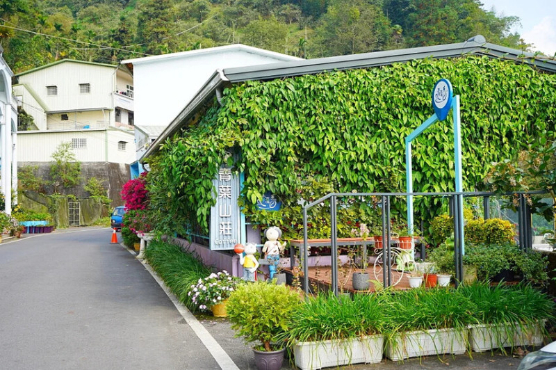 嘉義梅山遊玩太平、瑞里社區 ，品茗茶喝咖啡走隧道，體驗在地風情與文化，來場不一樣的旅遊體驗