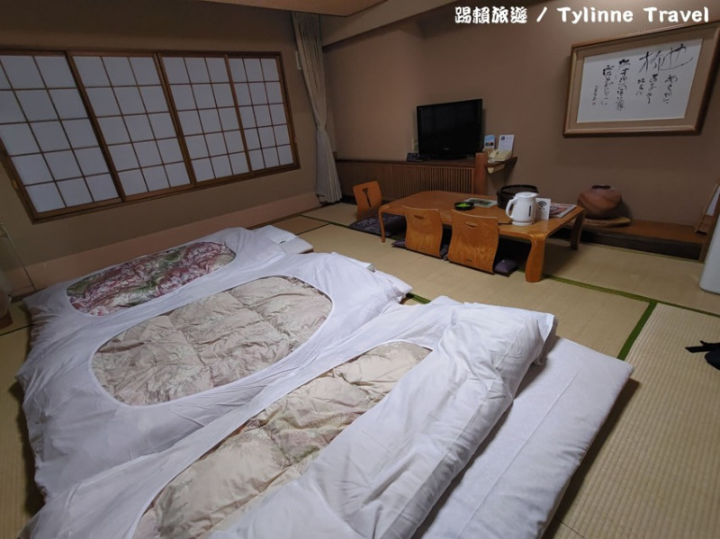 【北海道住宿】湯元啄木亭飯店，傳統榻榻米房間 | 日式庭院風景 | 一泊二食銅盤烤肉 | 日本北海道住宿推薦